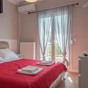 Modern Style Near The Train Station Apartment Thessaloniki