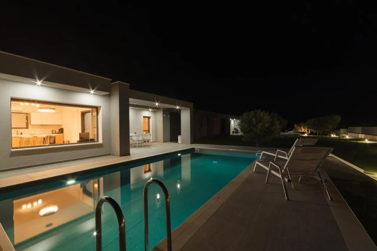 Merelia Luxury Villas - Halkidiki Nea Moudania