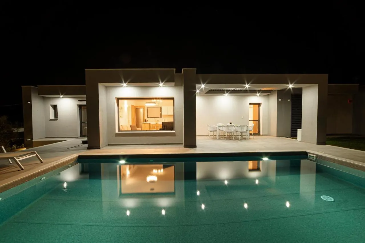 Merelia Luxury Villas - Halkidiki Nea Moudania